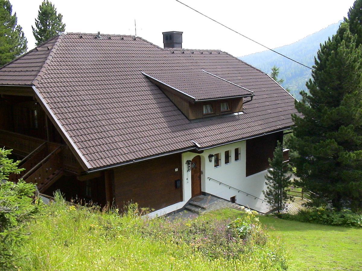 Haus Vucsina Apartment Turracher Hoehe Luaran gambar